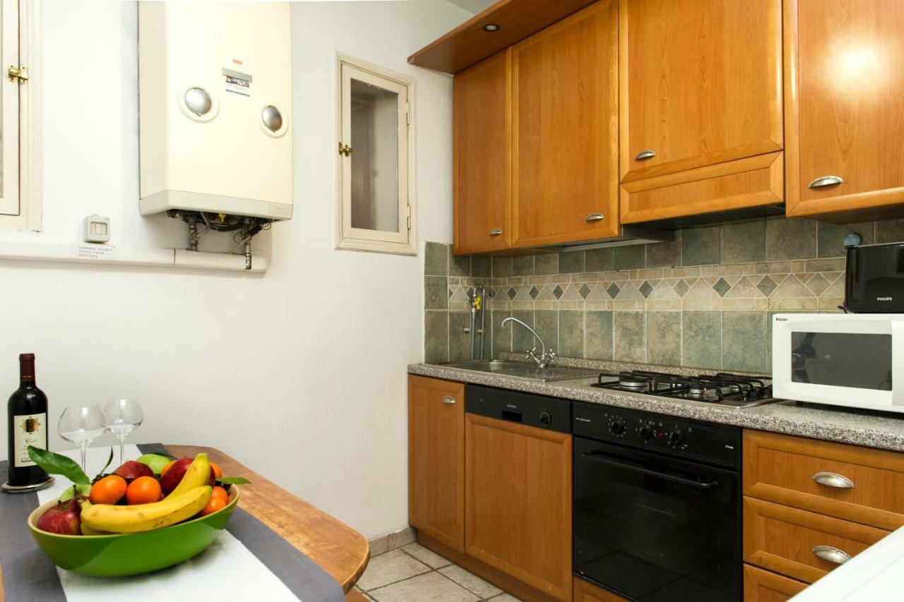 Gregoriana House - Appartamento Con Vista Su Roma Exterior foto